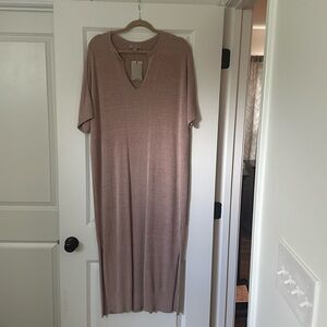 Barefoot dreams loungewear